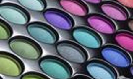Make-Up Artist