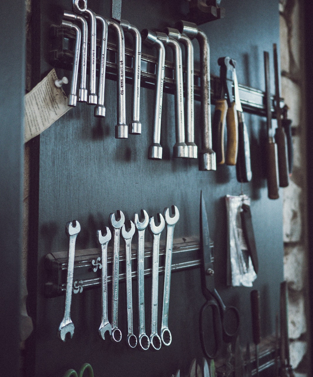 Vehicle and Aircraft Mechanics